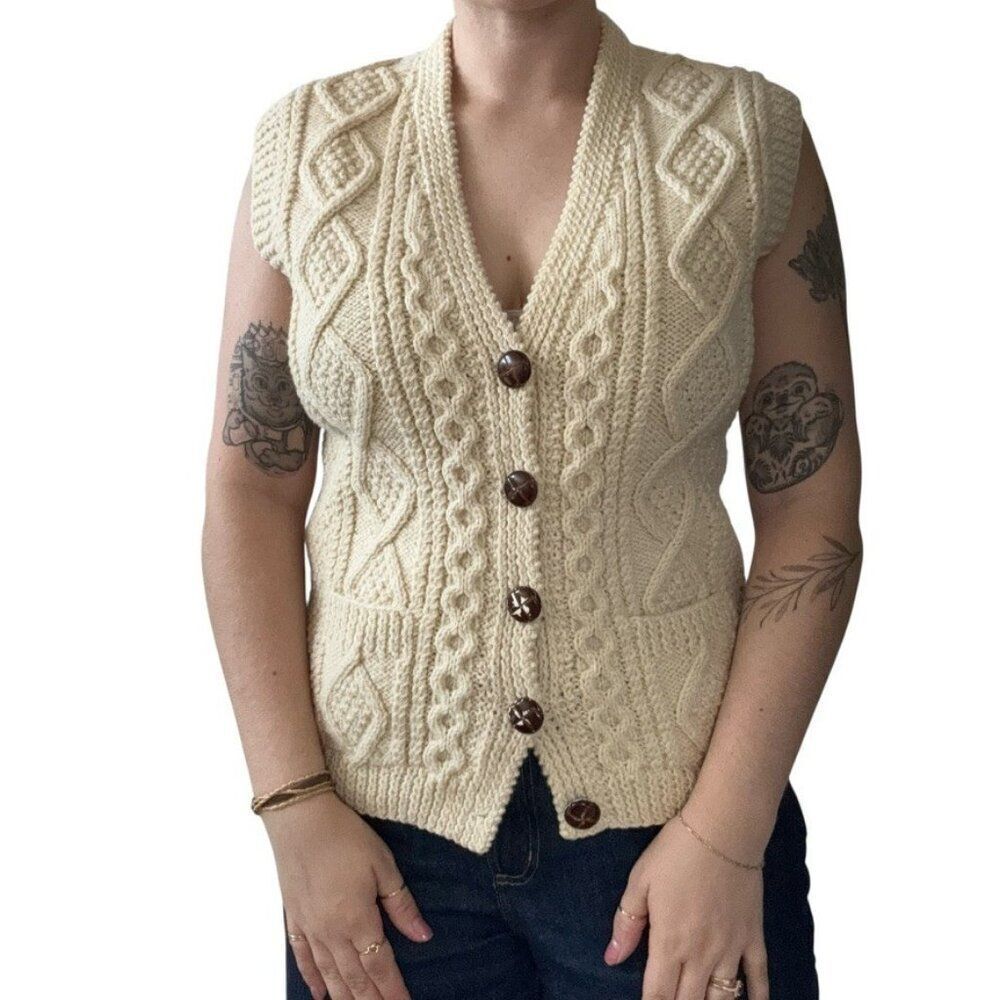 Blarney Woolen Mills Women Hand Knit White Wool Irish Fisherman Sweater Vest